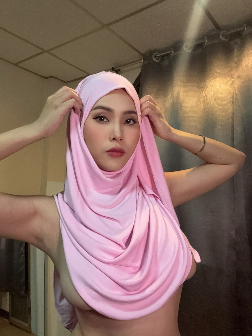 รูปถ่ายฮอตของ Yasmin Sha บน OnlyFans
