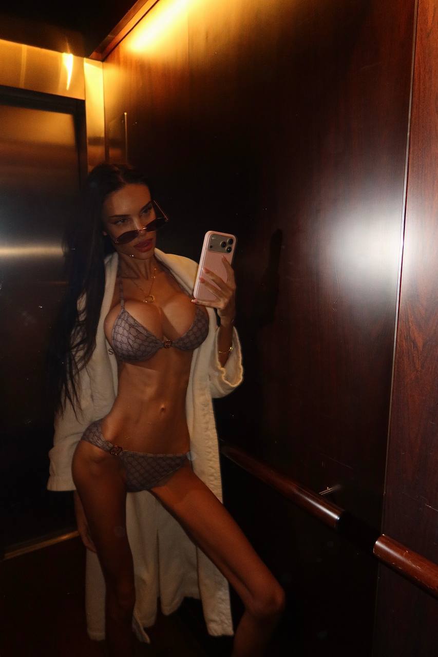 Valentina X Rose Exclusive OnlyFans Content
